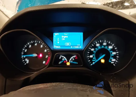 2014 Ford Focus Se z USA, uszkodzony, nr VIN 1FADP3K26EL253462